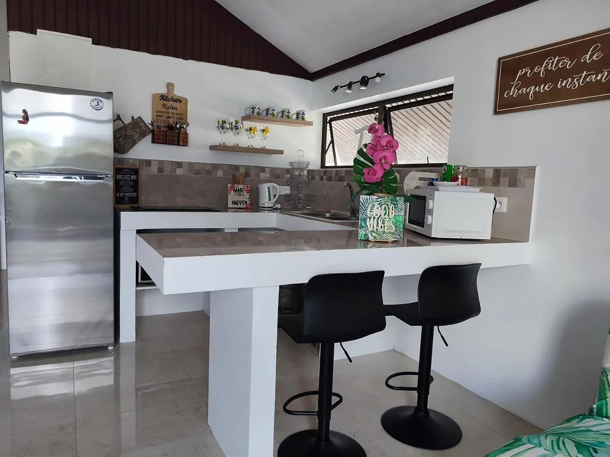 O'Hale Perry Villa Pirae